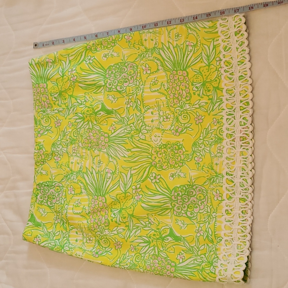 Lilly Pulitzer "Crazy Cat House" skirt, size 2